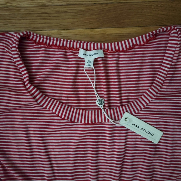 Max Studio Sleeveless Flare Dress - Picture 7 of 8